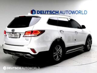 KMHSR81XDGU176124 2016 HYUNDAI  MAXCRUZ DIESEL(E-VGT)R2.2 4WD 파이니스트 EDITION 7 SEATS-1