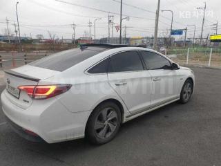 KMHE3411BGA035828 2016 HYUNDAI LF SONATA HYBRID 2.0 HEV MORDERN-2