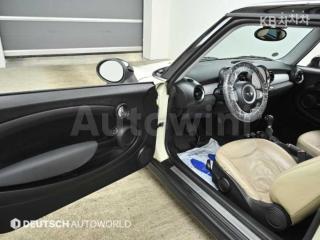 2010 MINI COOPER 1.6 SE - 11