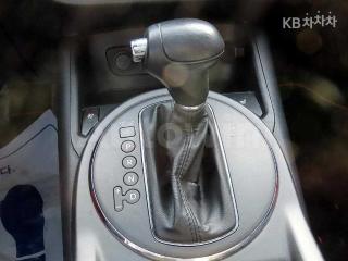 2011 KIA SPORTAGE R 2WD DIESEL LIMITED - 11