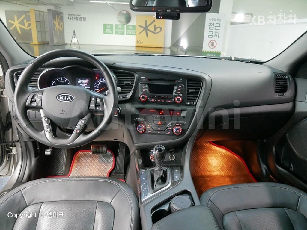 KNAGN411BBA053707 2010 KIA K5 OPTIMA GASOLINE 2.0 PRESTIGE-5