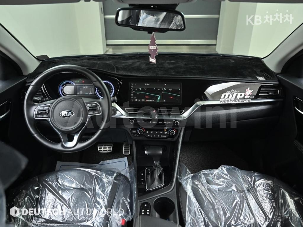 2021 KIA  NIRO 1.6 HEV NOBLESSE - 7