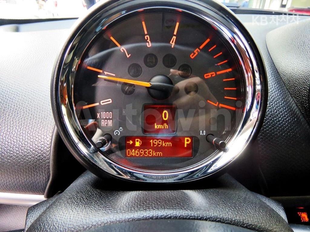 2016 MINI COOPER COUNTRYMAN D ALL4 2.0 BASIC - 9