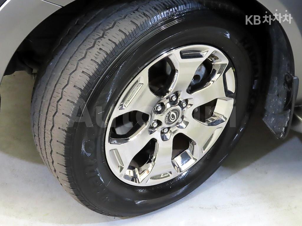 2019 KIA  MOHAVE BORREGO 4WD PRESIDENT 5 SEATS - 2