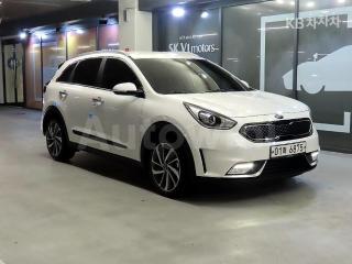 2018 KIA NIRO 1.6 PRESTIGE - 1