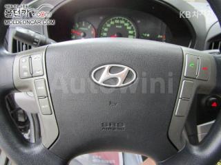 2014 HYUNDAI GRAND STAREX H-1 5 SEATS VAN CVX PREMIUM - 13