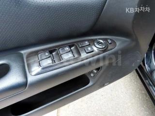 2010 KIA LOTZE INNOVATION OPTIMA MAGENTIS LEX20 LUXURY - 11