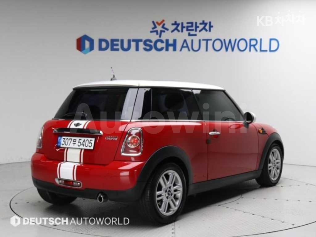 WMWSU3100BT020924 2011 MINI COOPER 1.6 SE-3