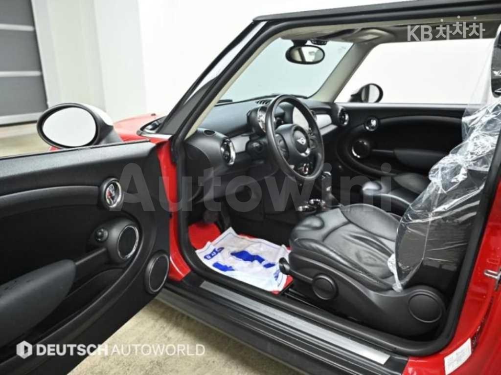2011 MINI COOPER 1.6 SE - 11