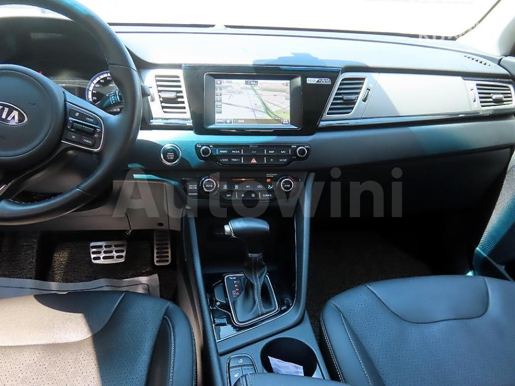 2018 KIA NIRO 1.6 PRESTIGE - 10