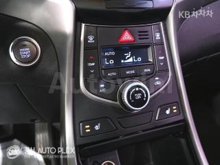 2016 HYUNDAI  AVANTE ELANTRA 1.6 GDI SMART BASIC - 13
