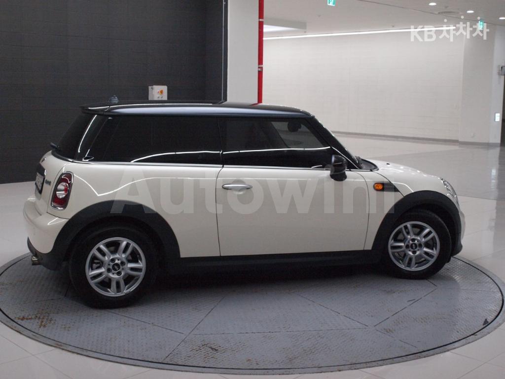 WMWSU3104CT206192 2012 MINI COOPER 1.6 SE-3