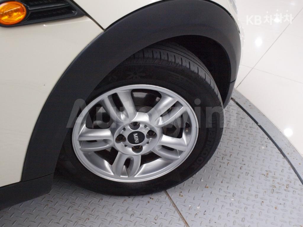 WMWSU3104CT206192 2012 MINI COOPER 1.6 SE-5