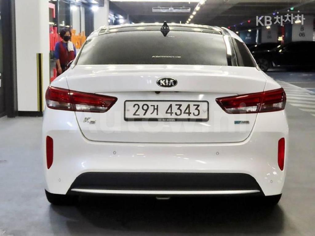 2018 KIA K5 HYBRID 2ND GEN OPTIMA 2.0 NOBLESSE - 10