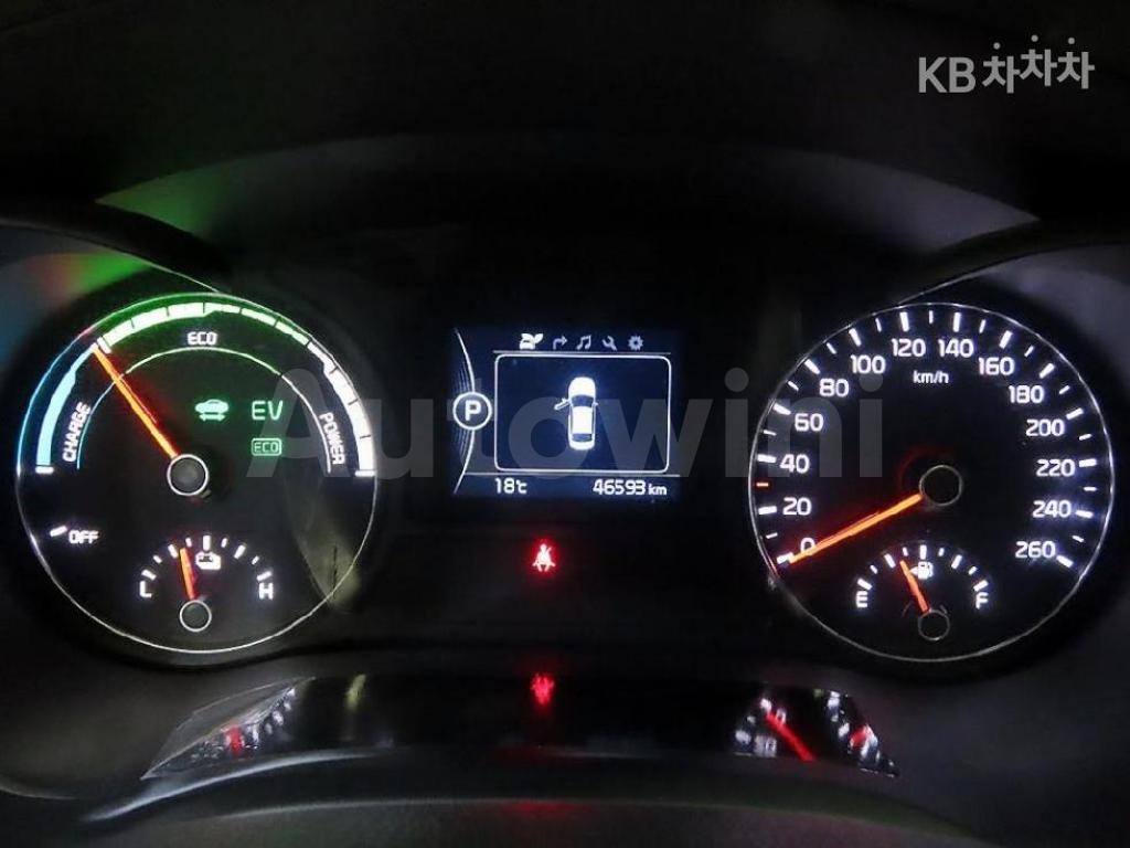 2018 KIA K5 HYBRID 2ND GEN OPTIMA 2.0 NOBLESSE - 8