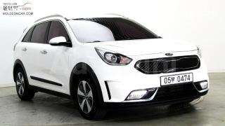 KNACB81CGHA001309 2017 KIA NIRO 1.6 PRESTIGE-1