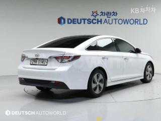 KMHE3411BGA007333 2016 HYUNDAI LF SONATA HYBRID 2.0 HEV MORDERN-1