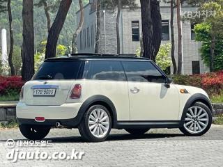 WMWMF3104ATZ91393 2010 MINI COOPER 1.6 메이페어-2