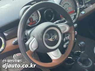 2010 MINI COOPER 1.6 메이페어 - 13