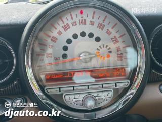 2010 MINI COOPER 1.6 메이페어 - 20