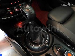 2016 MINI COOPER CLUBMAN D 2.0 일반형(09~) - 11