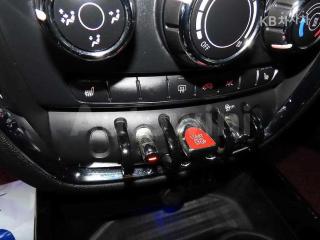 2016 MINI COOPER CLUBMAN D 2.0 일반형(09~) - 14
