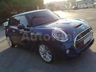WMWXN9104G2A95745 2016 MINI COOPER SD 2.0 BASIC-1