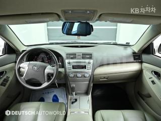 2010 TOYOTA CAMRY 2.5 - 7