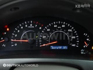 2010 TOYOTA CAMRY 2.5 - 8