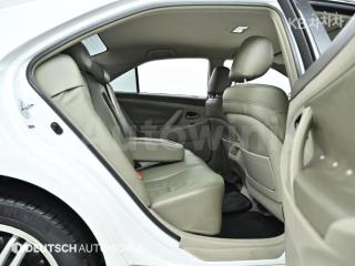 2010 TOYOTA CAMRY 2.5 - 12