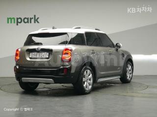WMWYU1106H3D17223 2017 MINI COOPER COUNTRYMAN D ALL4 2.0 BASIC-3