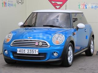 WMWSW5109CT319092 2012 MINI COOPER D 2.0 SE-1