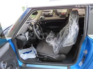 2012 MINI COOPER D 2.0 SE - 8