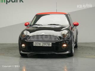 WMWSU3103CT203168 2012 MINI COOPER 1.6 SE-0