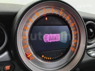 2012 MINI COOPER D 2.0 SE - 8