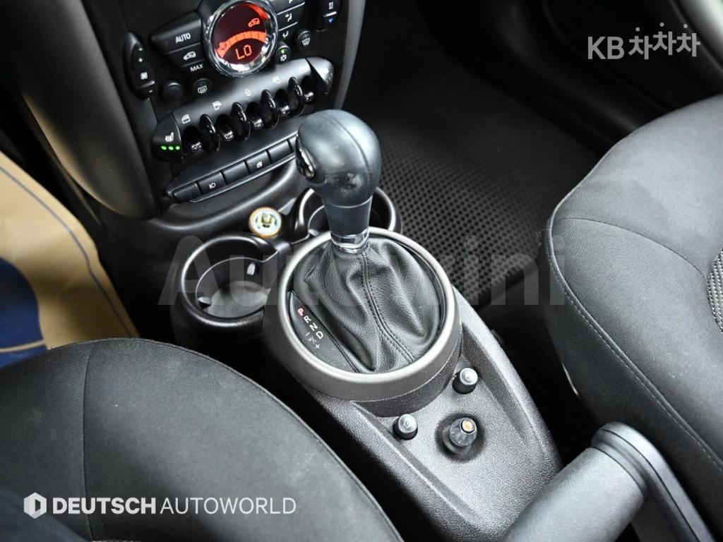 2012 MINI COOPER COUNTRYMAN D ALL4 2.0 BASIC - 9