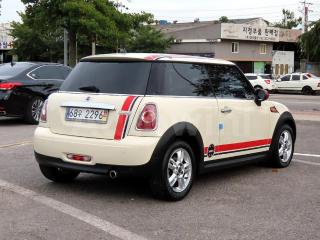WMWSU3103BT020626 2011 MINI COOPER 1.6 SE-3