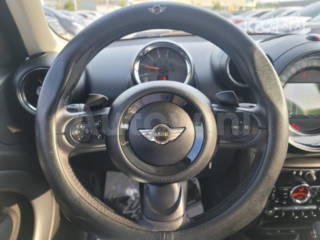 WMWZD7100FWT26399 2015 MINI COOPER COUNTRYMAN SD ALL4 2.0 BASIC-5