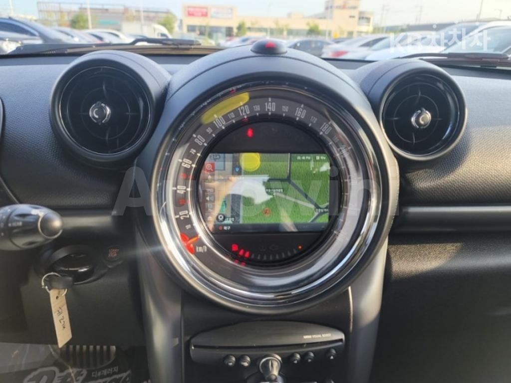 2015 MINI COOPER COUNTRYMAN SD ALL4 2.0 BASIC - 8
