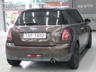 WMWSU3105BT018621 2011 MINI COOPER 1.6 메이페어-2
