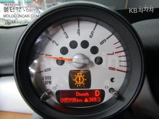 2011 MINI COOPER 1.6 메이페어 - 7