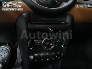 2011 MINI COOPER 1.6 메이페어 - 11