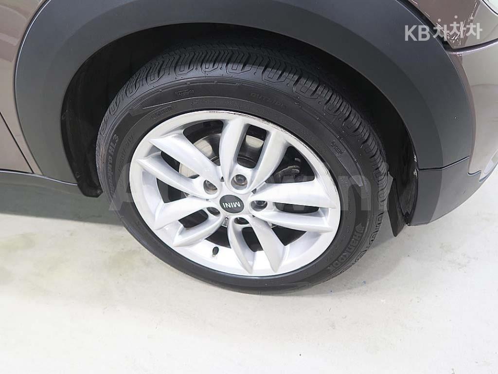 2014 MINI COOPER COUNTRYMAN D 2.0 - 8
