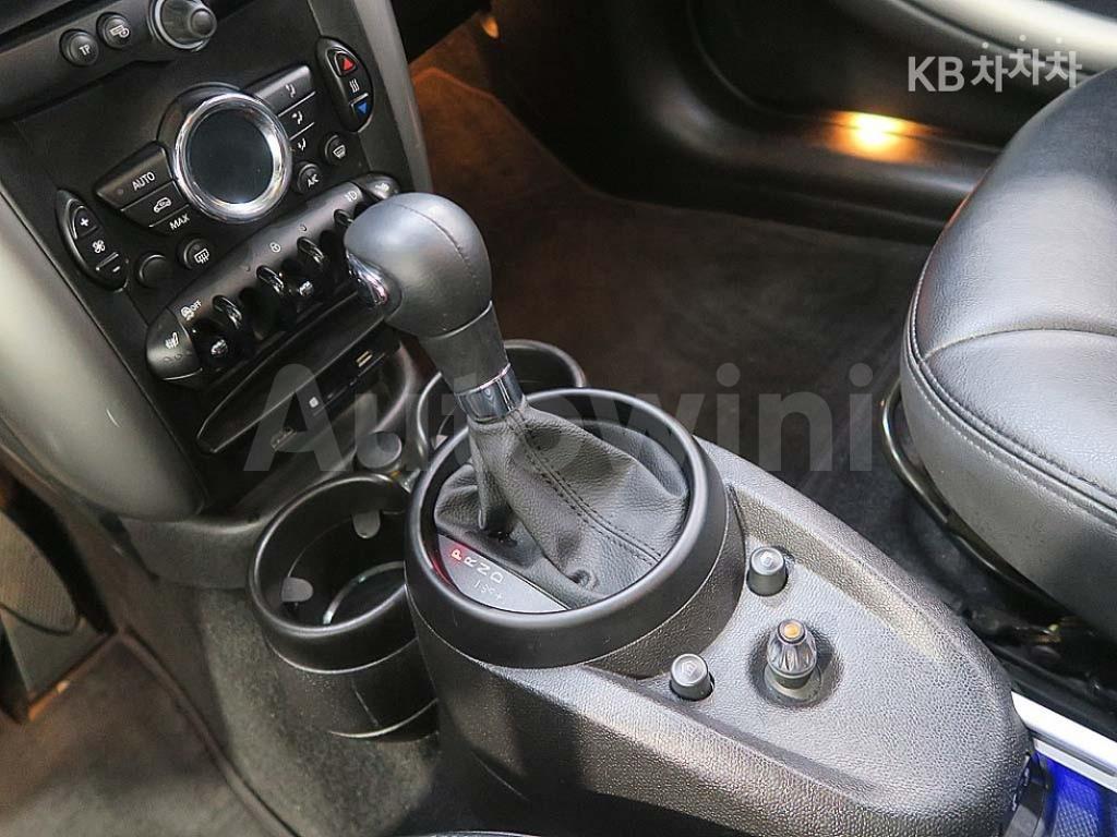 2014 MINI COOPER COUNTRYMAN D 2.0 - 10