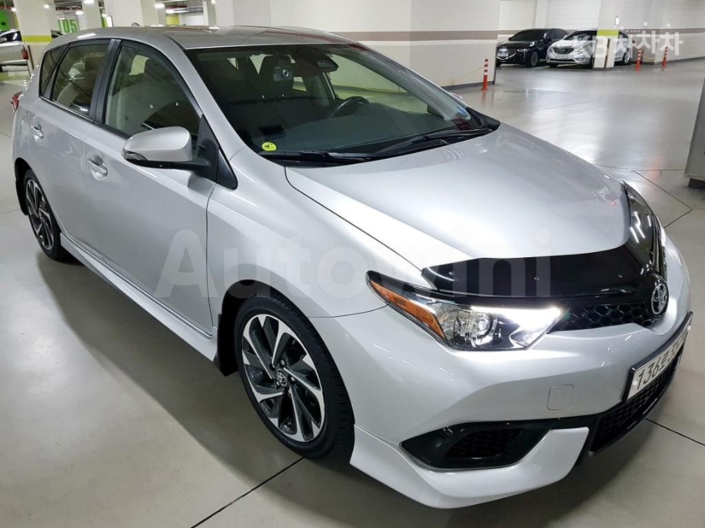 2017 TOYOTA COROLLA 1.8 LE - 8