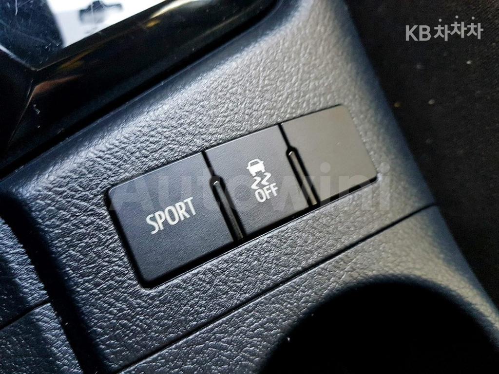 2017 TOYOTA COROLLA 1.8 LE - 16