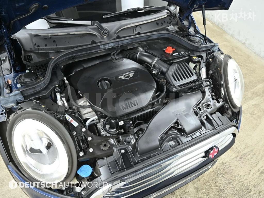 WMWXU1106H2G05759 2017 MINI COOPER 1.5 BASIC-5
