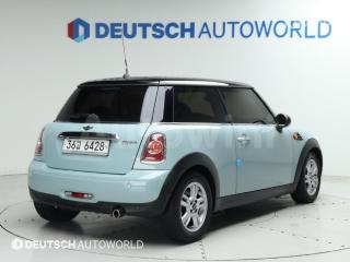 WMWSU3101CT205839 2012 MINI COOPER 1.6 BASIC-1