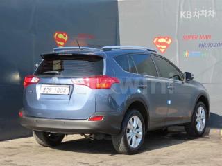 JTMYFREV3ED028949 2014 TOYOTA RAV4 2.5 2WD-3
