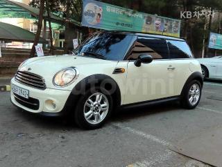 2012 MINI COOPER D 2.0 SE - 2